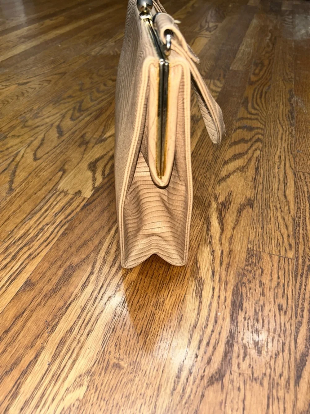 Vintage Classic Beige Textured Frame Top Handle Bag Minimalist Fashion